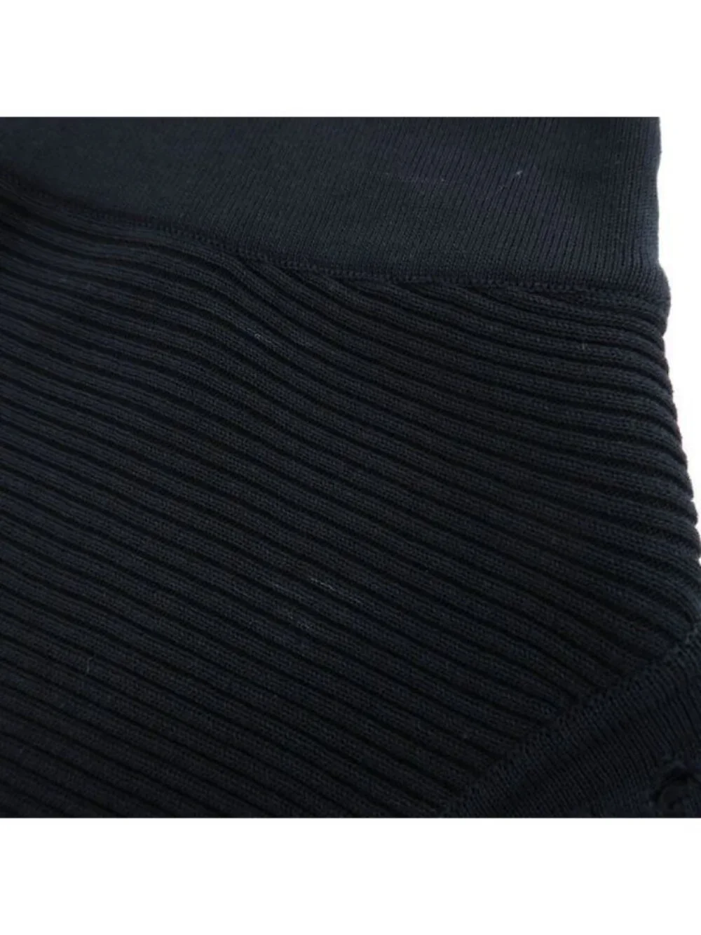 Chanel Dress Black - Picture 3 of 9